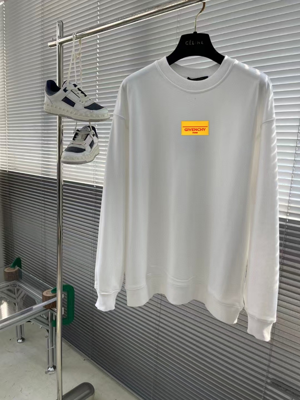 ブランドパーカー側面デザイン